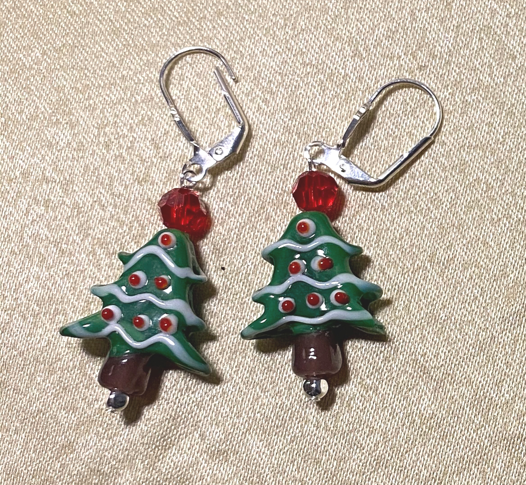 Picture of Christmas Tree Earrings Silver